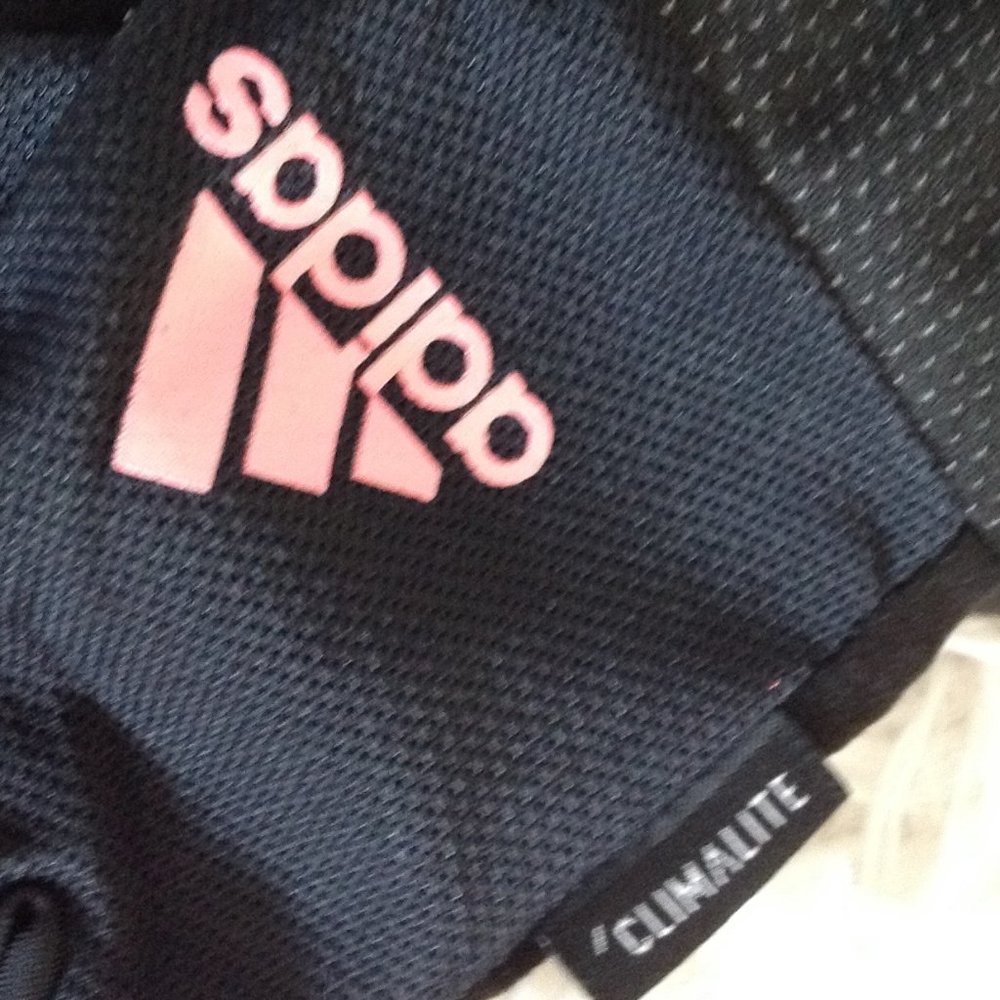 Adidas Adjustable Essential  Fingerless Gloves - Picture 5 of 7